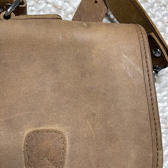 Vagabond Traveler Laptop Bag - Picture 3 of 11